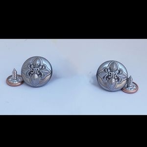 RESERVED 2 large miss me buttons